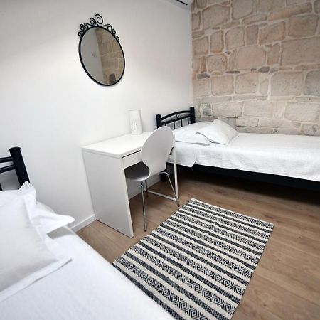 Apartment Lavanda - Suite Sinj Buitenkant foto