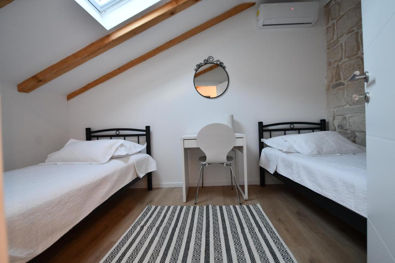 Apartment Lavanda - Suite Sinj Buitenkant foto